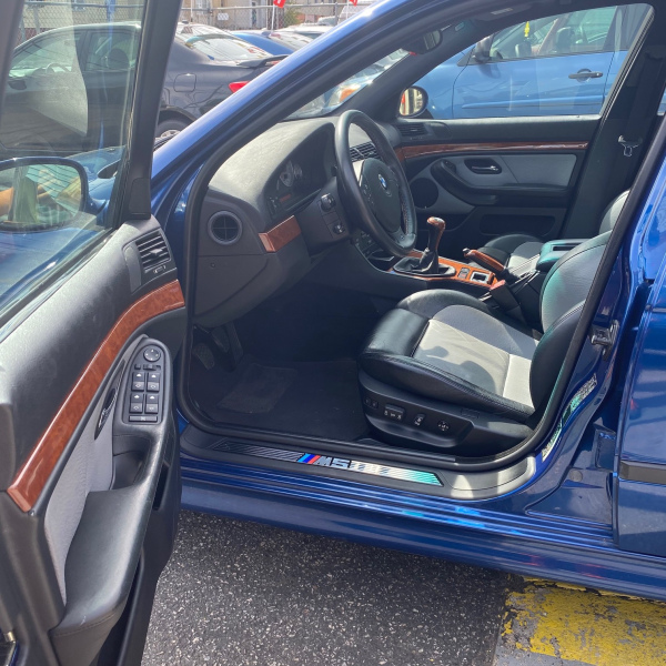 2000 BMW M5 E39 6-speed Manual Avus Blue