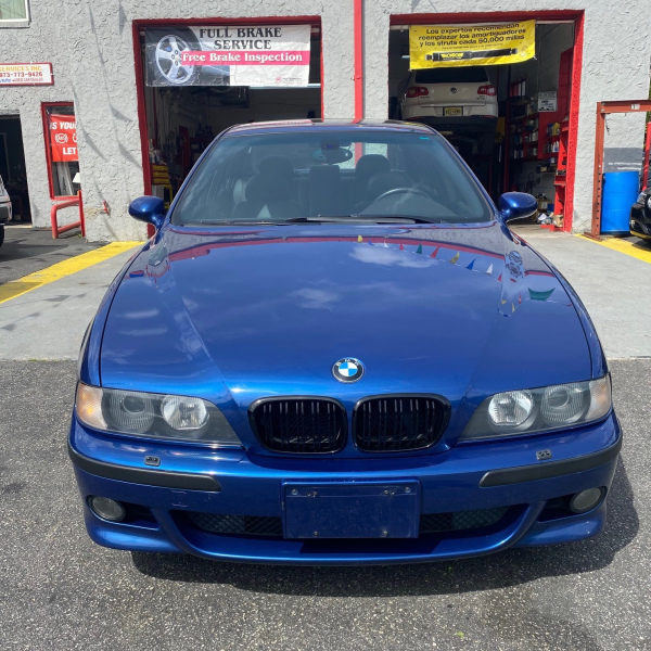 2000 BMW M5 E39 6-speed Manual Avus Blue