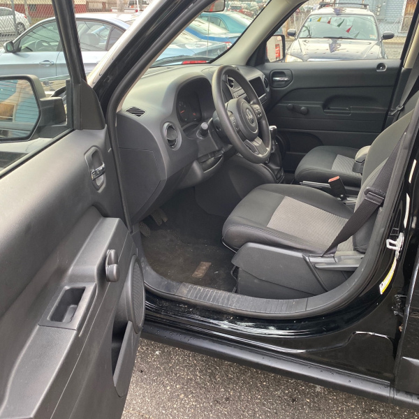 SOLD 2012 Jeep Patriot Manual 96,220 miles SOLD