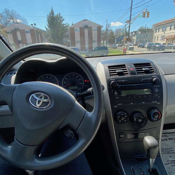 SOLD 2009 Toyota Corolla LE 102,150 miles SOLD