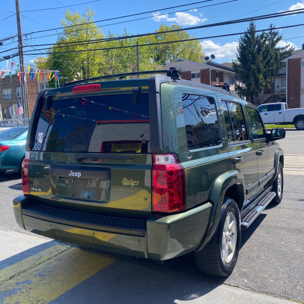 SOLD 2008 Jeep Commander Sport V8 4.7L 108,900 miles SOLD