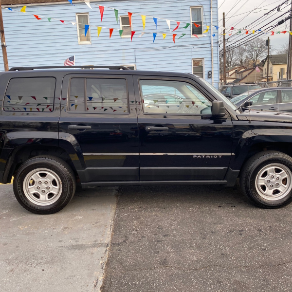 SOLD 2012 Jeep Patriot Manual 96,220 miles SOLD