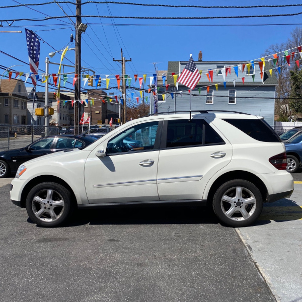 SOLD 2008 Mercedes-Benz ML350 4Matic 155,500 miles SOLD