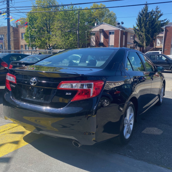 SOLD 2012 Toyota Camry SE 127,500 miles SOLD