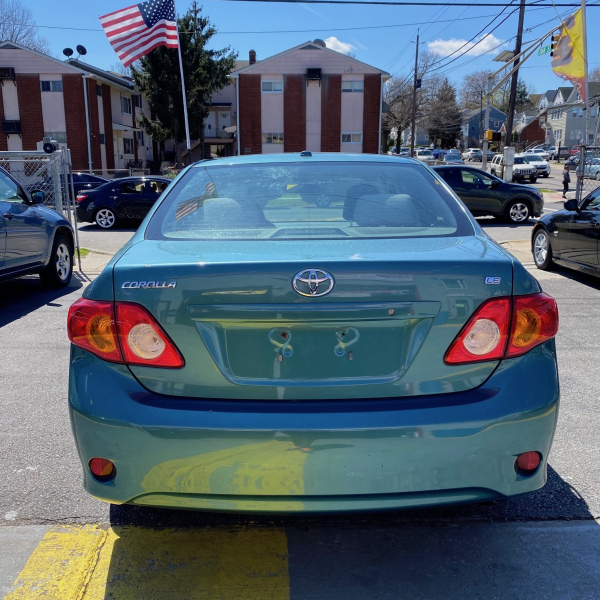 SOLD 2009 Toyota Corolla LE 102,150 miles SOLD