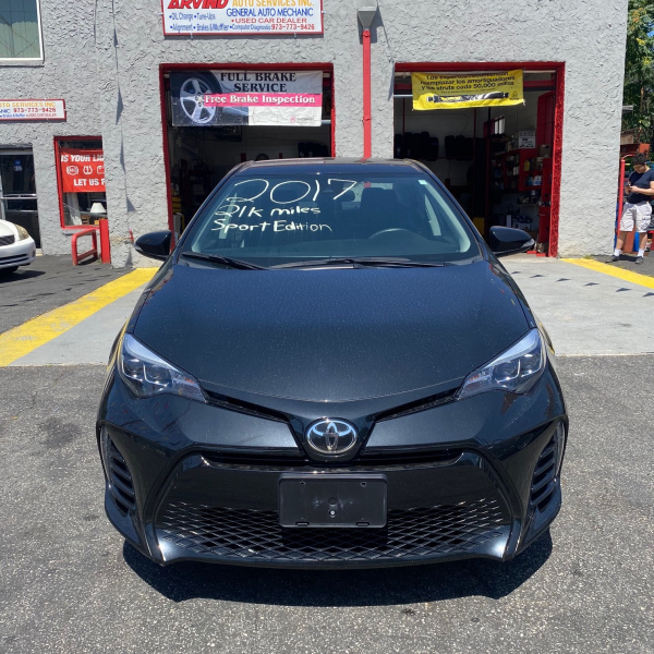 SOLD 2017 Toyota Corolla SE with 21,800 miles SOLD