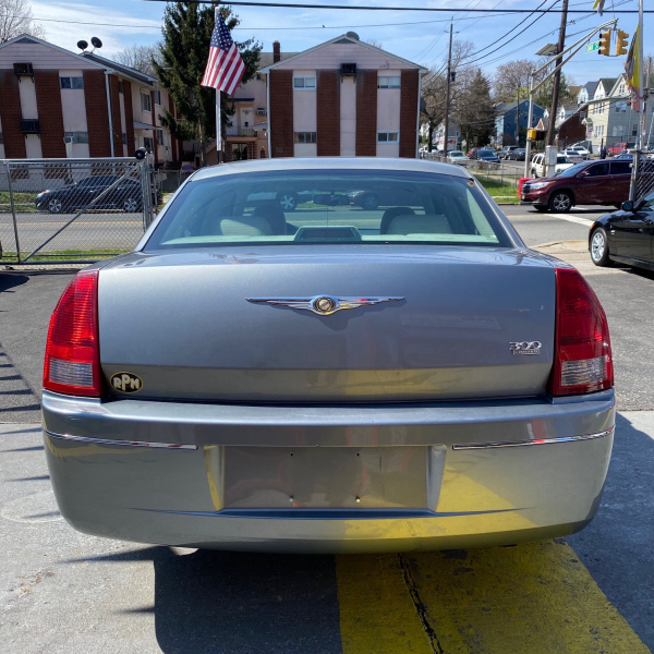 SOLD 2006 Chrysler 300 149,050 miles SOLD