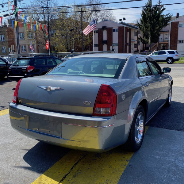 SOLD 2006 Chrysler 300 149,050 miles SOLD