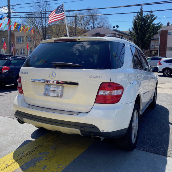 SOLD 2008 Mercedes-Benz ML350 4Matic 155,500 miles SOLD